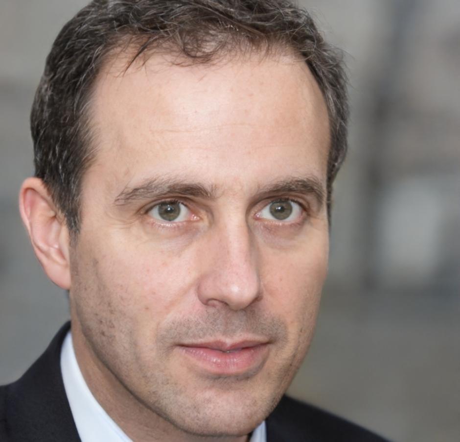 Ritratto professionale di Matteo Benedetti